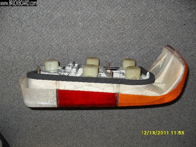Volvo 200 -- Tail Light Gaskets