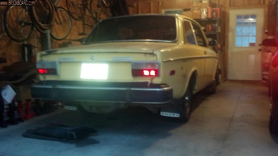 Volvo 140-160 -- '74 142 soon to be back in action!
