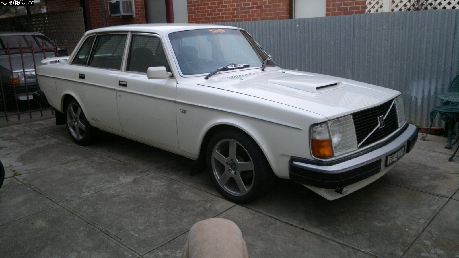 Volvo 200 -- New project