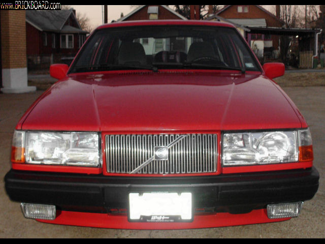 Volvo 900 -- Updated 940 Front End